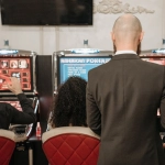 Весёлые приключения в онлайн казино с яркими слотами